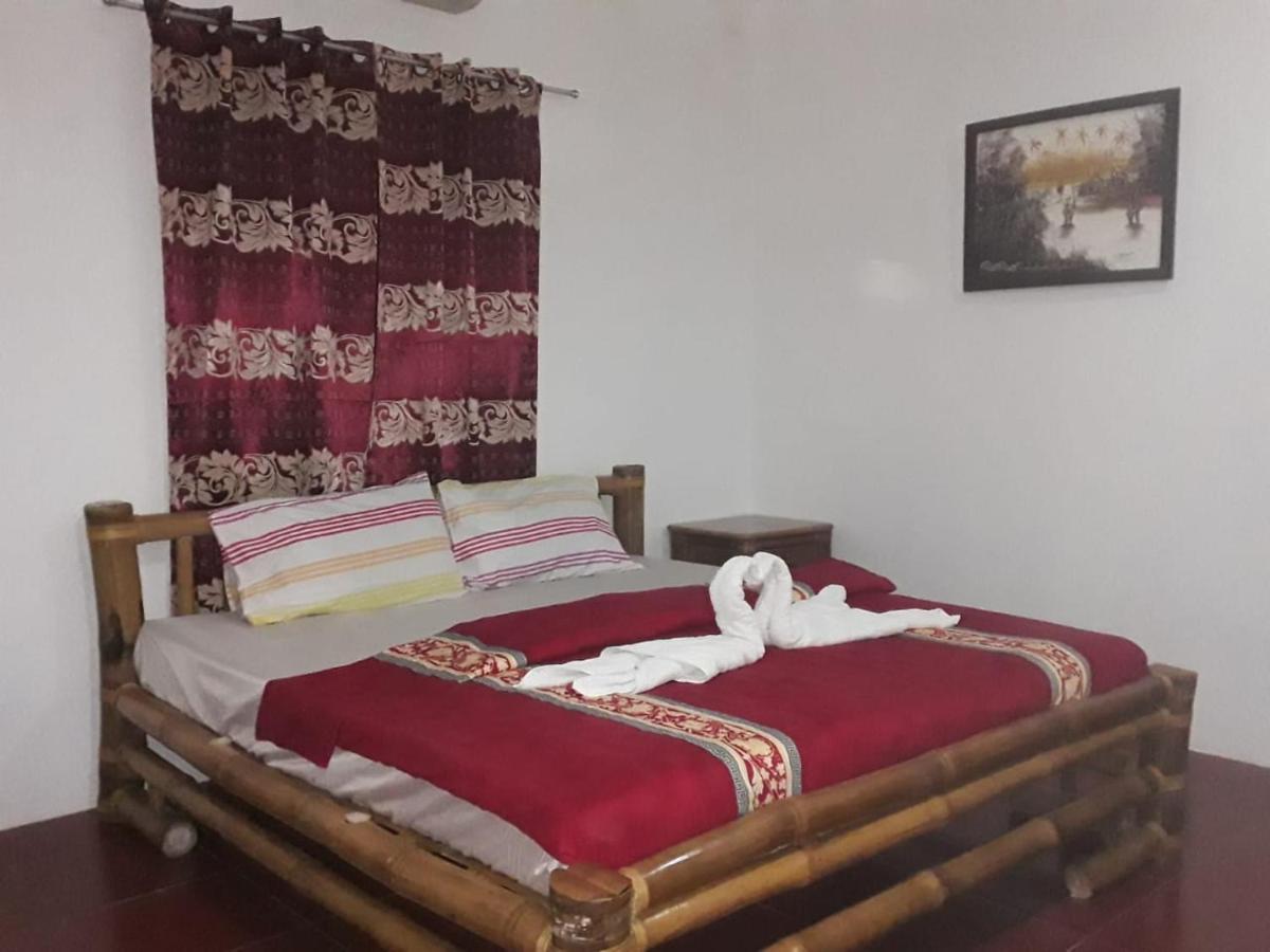 Tauig Beach Resort Моалбоал Экстерьер фото