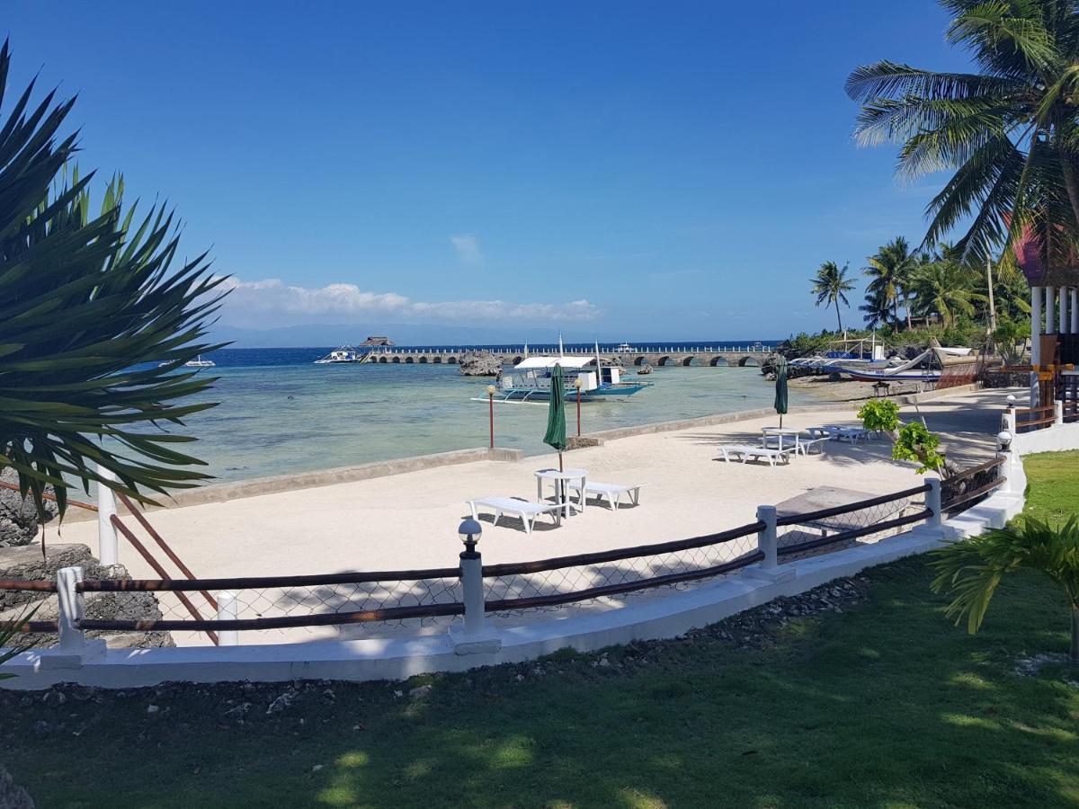 Tauig Beach Resort Моалбоал Экстерьер фото