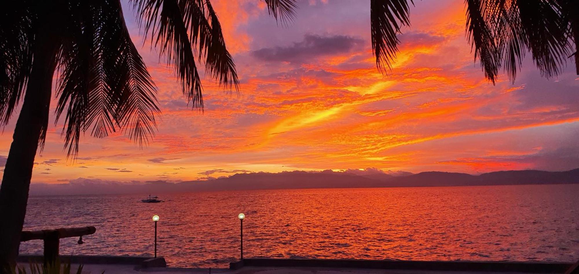 Tauig Beach Resort Моалбоал Номер фото